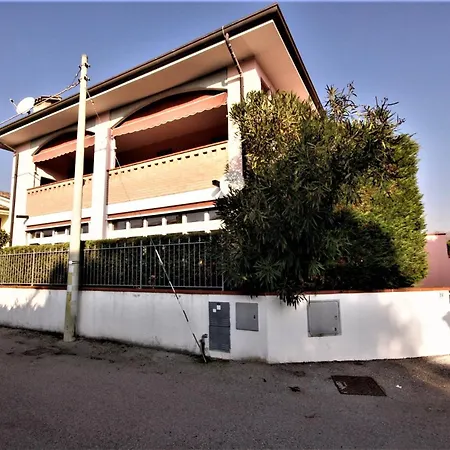 Begonie Bellissima Dotata Di Ogni Confort Casa de Férias